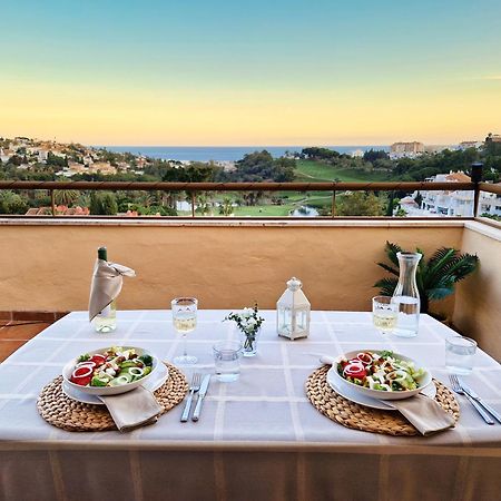 Penthouse Benalvistas Torregolf Seaview Apartman Benalmádena Kültér fotó