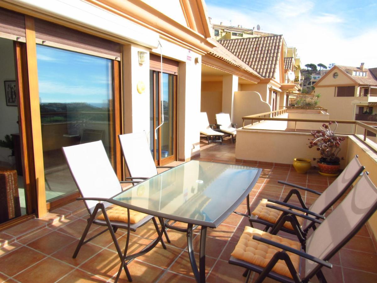 Penthouse Benalvistas Torregolf Seaview Apartman Benalmádena Kültér fotó