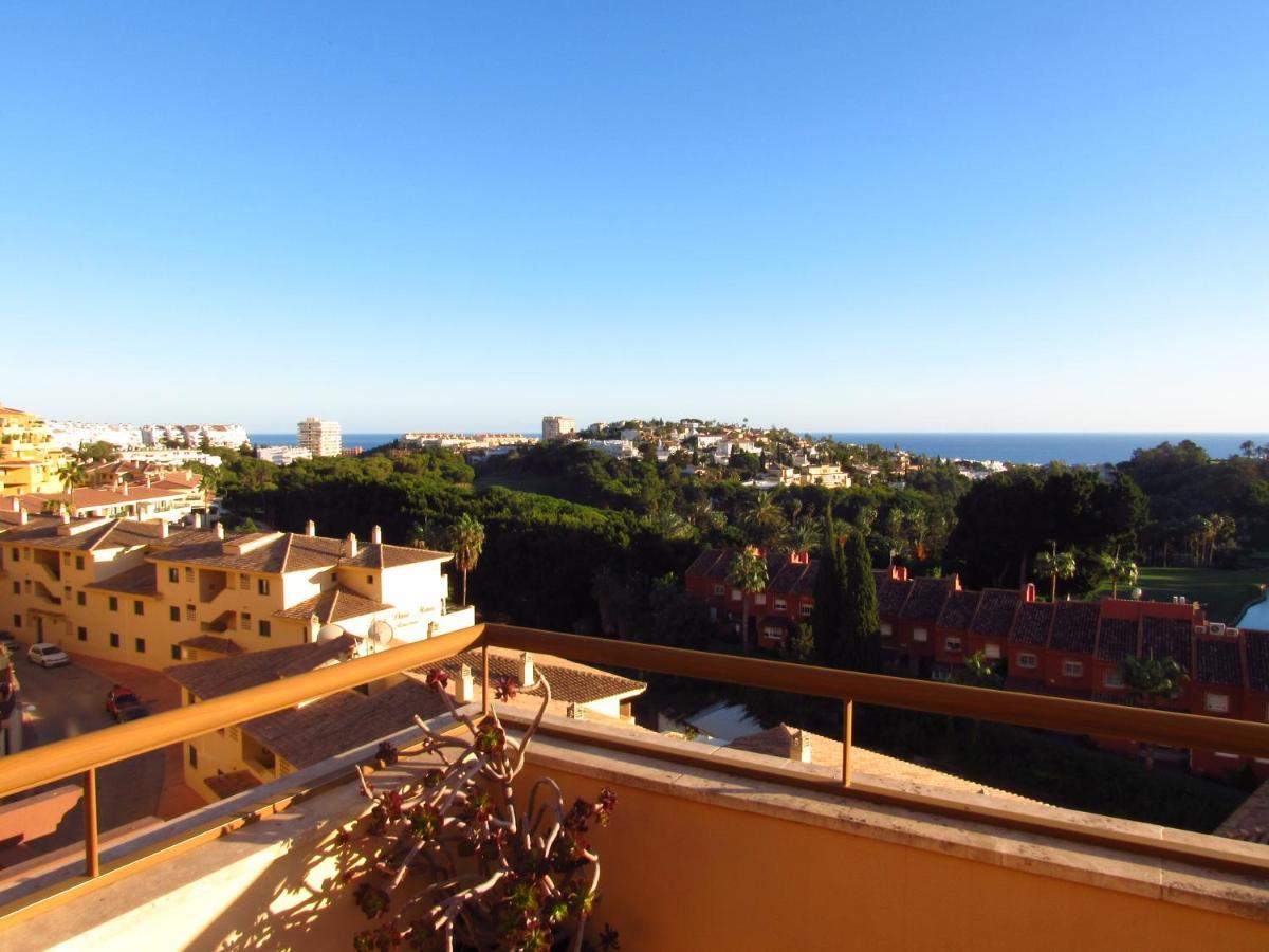 Penthouse Benalvistas Torregolf Seaview Apartman Benalmádena Kültér fotó