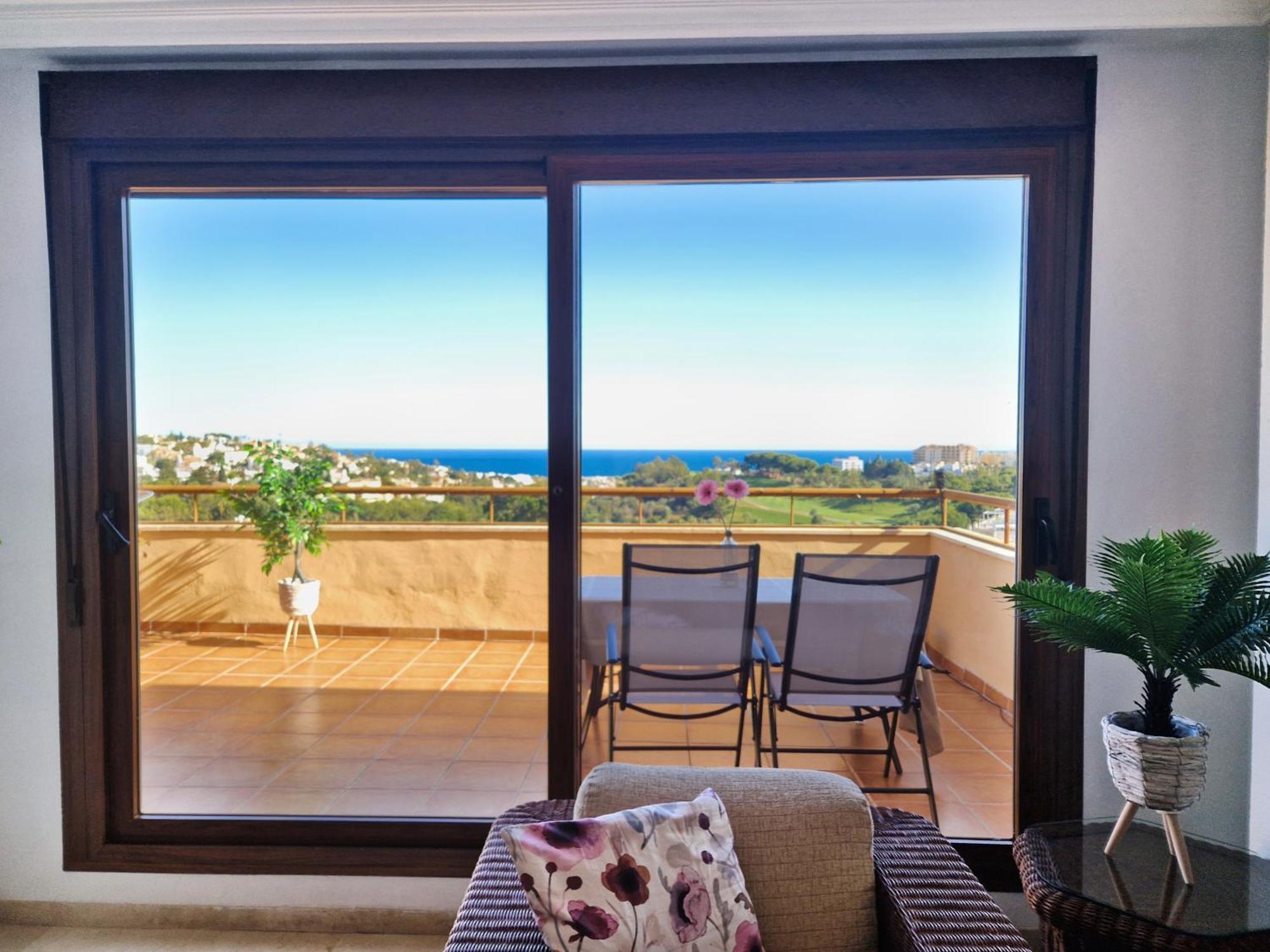 Penthouse Benalvistas Torregolf Seaview Apartman Benalmádena Kültér fotó